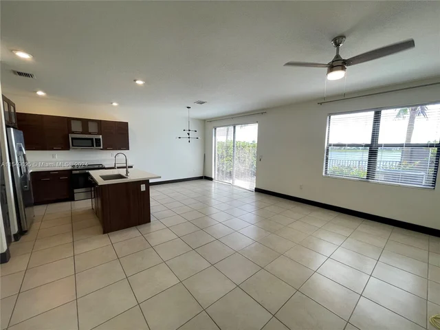 15955 NW 91st Ct # 15955, Miami Lakes FL 33018
