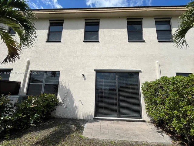 15955 NW 91st Ct # 15955, Miami Lakes FL 33018