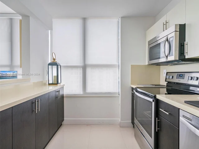 780 NE 69th St # 1202, Miami FL 33138