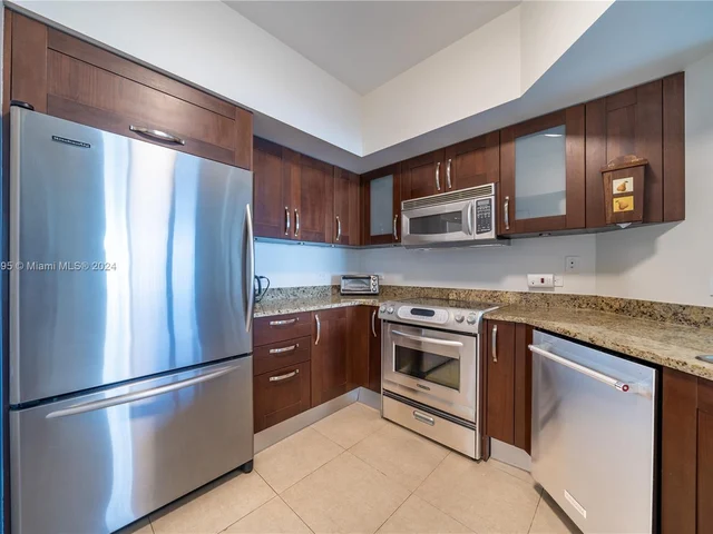 19900 E Country Club Dr # 1116, Aventura FL 33180