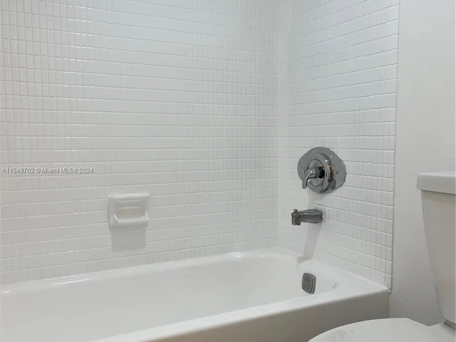 6001 N Falls Circle # 408, Lauderhill FL 33319