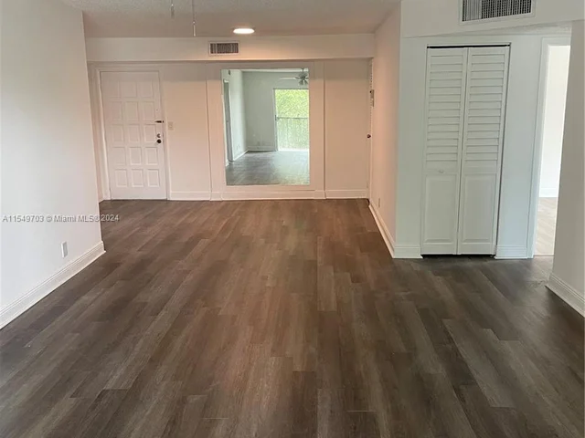 6001 N Falls Circle # 408, Lauderhill FL 33319