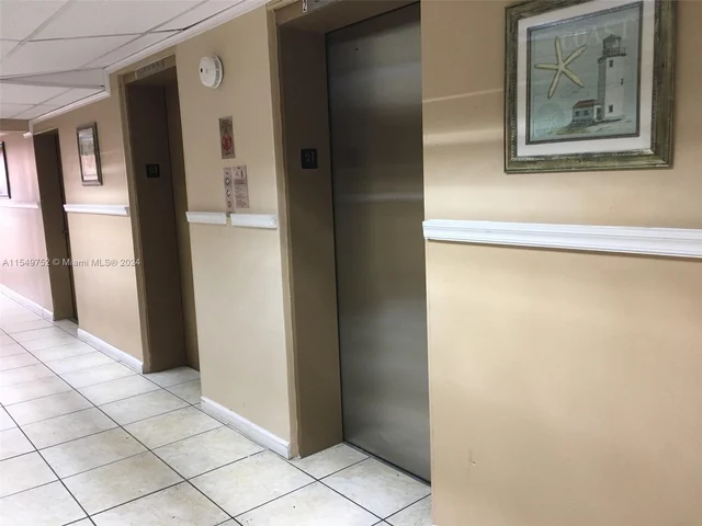 701 Three Islands Blvd # 417, Hallandale Beach FL 33009