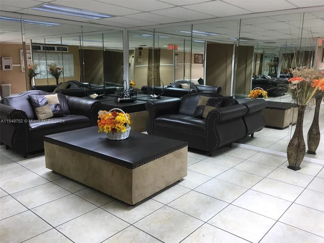 701 Three Islands Blvd # 417, Hallandale Beach FL 33009