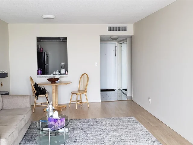 701 Three Islands Blvd # 417, Hallandale Beach FL 33009