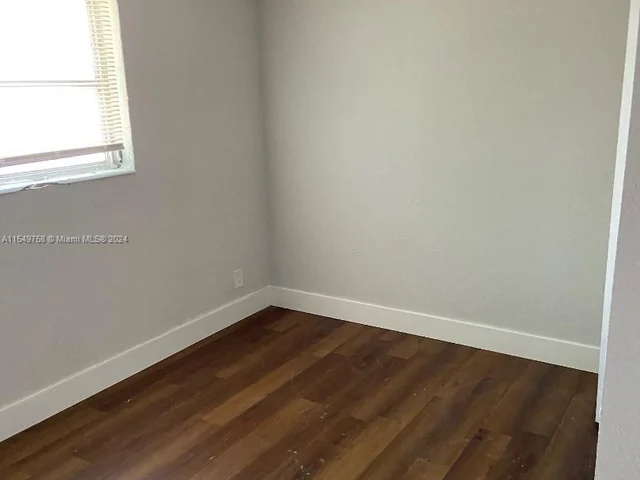 5311 NE 10th Ave, Deerfield Beach FL 33064