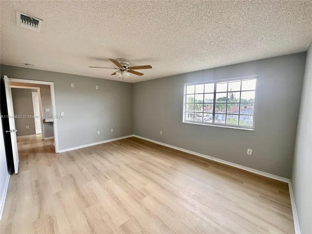 18124 SW 153rd Pl, Miami FL 33187