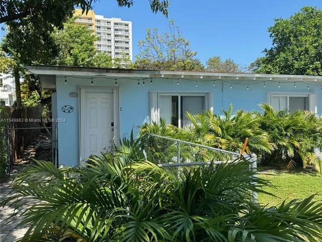 919 SW 10th St # 1, Miami FL 33130