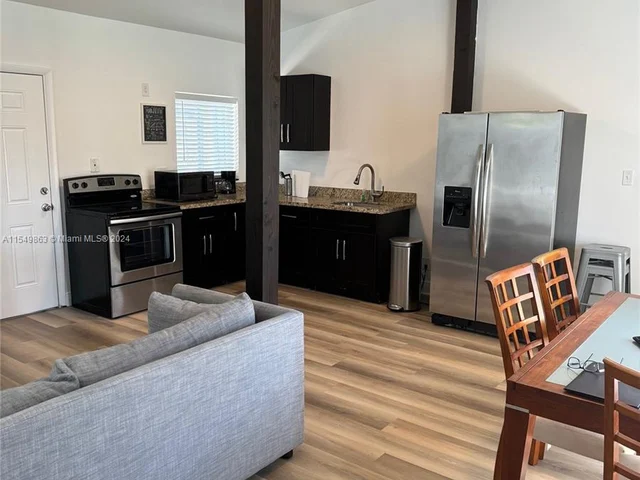 919 SW 10th St # 1, Miami FL 33130