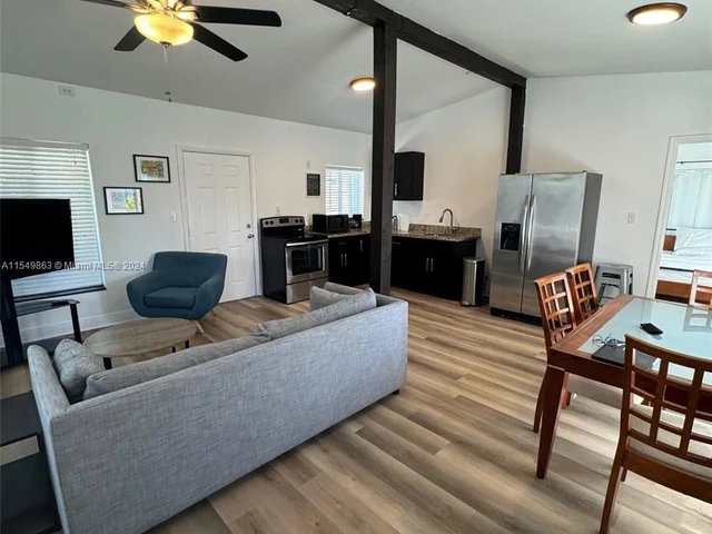 919 SW 10th St # 1, Miami FL 33130