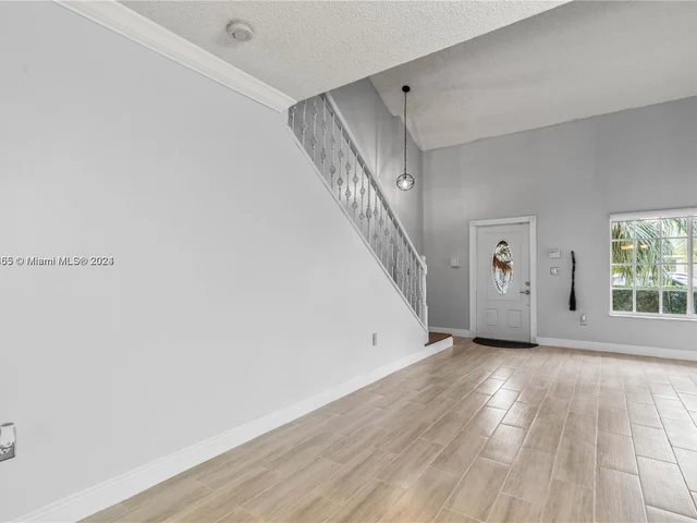 7251 SW 158th Pl, Miami FL 33193