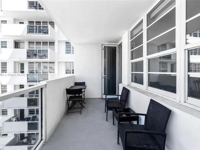 100 Lincoln Rd # 1020, Miami Beach FL 33139