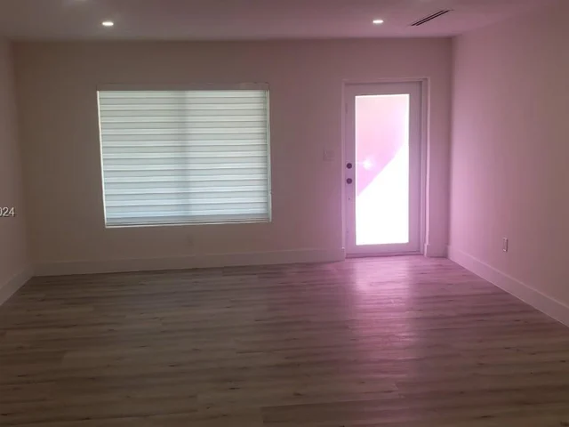 11821 SW 187th Ter, Miami FL 33177