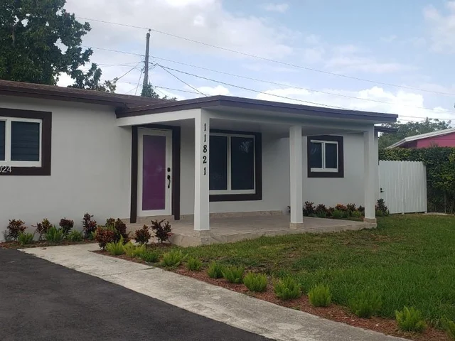 11821 SW 187th Ter, Miami FL 33177