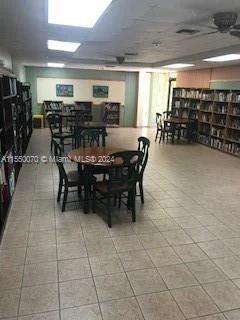 16909 N Bay Rd # 608, Sunny Isles Beach FL 33160