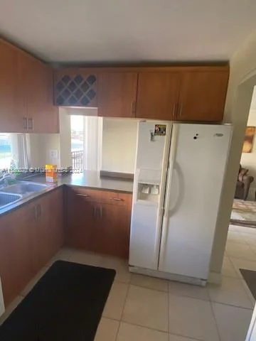 16909 N Bay Rd # 608, Sunny Isles Beach FL 33160