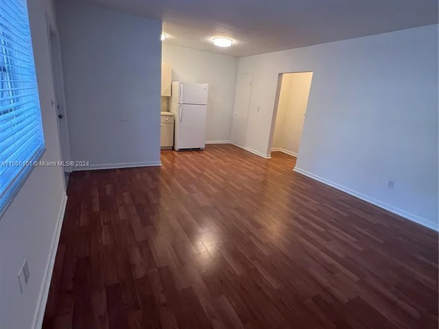 4 Nahkoda Dr # 4, Miami Springs FL 33166