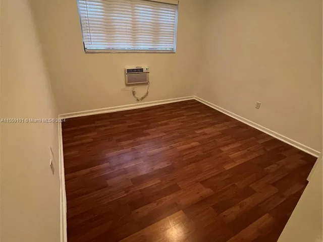 4 Nahkoda Dr # 4, Miami Springs FL 33166