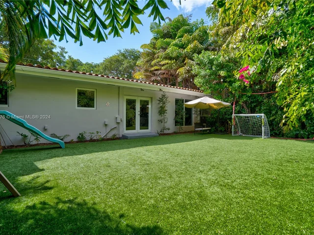 341 Aledo Ave, Coral Gables FL 33134