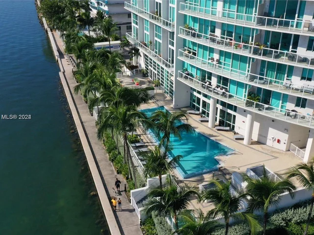 665 NE 25th St # 801, Miami FL 33137