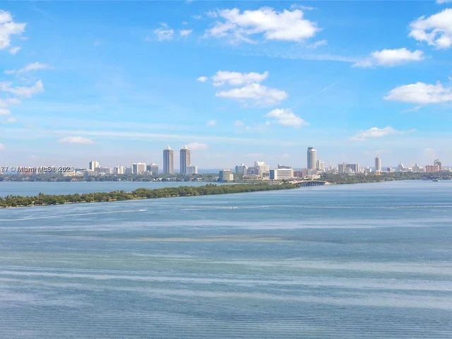 665 NE 25th St # 801, Miami FL 33137