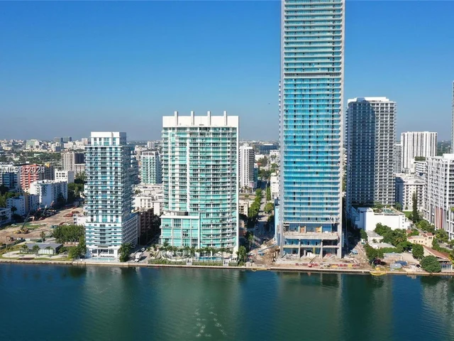 665 NE 25th St # 801, Miami FL 33137