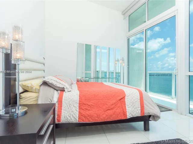 665 NE 25th St # 801, Miami FL 33137