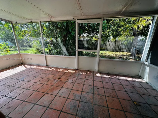 30120 SW 152nd Ave, Homestead FL 33033