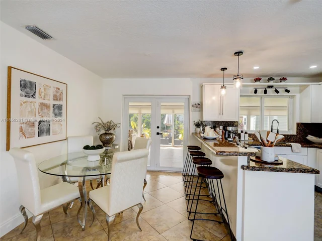 4400 SW 104th Ave, Miami FL 33165