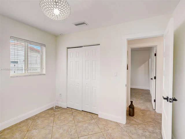 4400 SW 104th Ave, Miami FL 33165