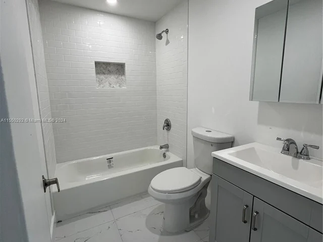 705 E 20th St, Hialeah FL 33013