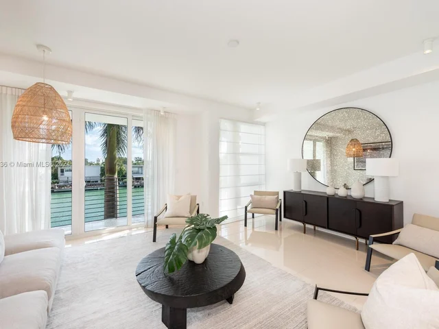 47 N SHORE DR # 47, Miami Beach FL 33141