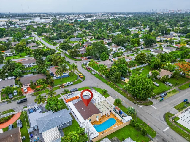 17180 NE 1st Ave, North Miami Beach FL 33162