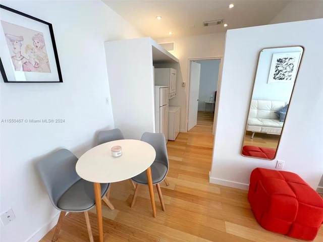 1555 Pennsylvania Ave # 205, Miami Beach FL 33139