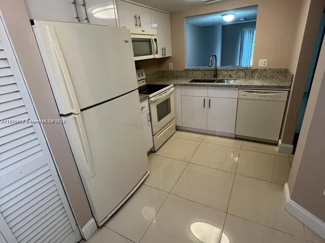 3837 NW 90th Ave # 3837, Sunrise FL 33351