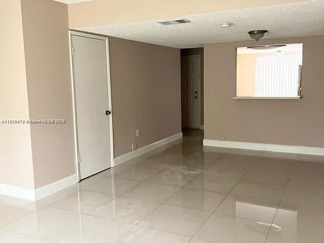 3837 NW 90th Ave # 3837, Sunrise FL 33351