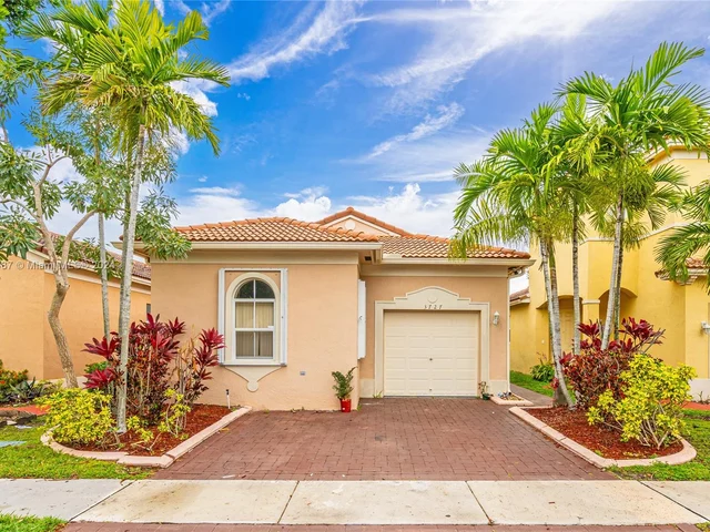 3727 NE 23rd Ct, Miami FL 33033