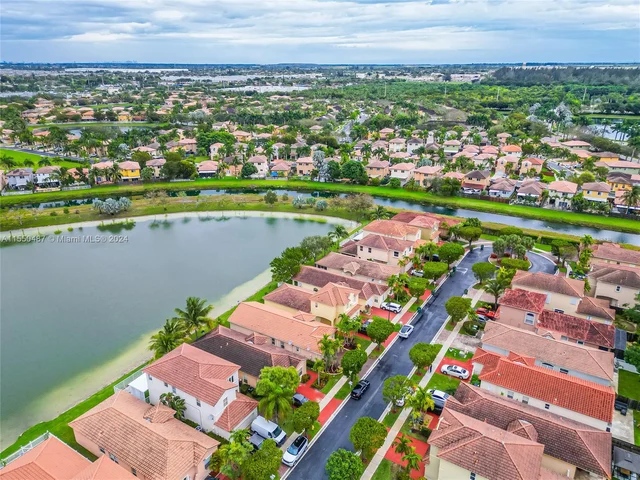 3727 NE 23rd Ct, Miami FL 33033