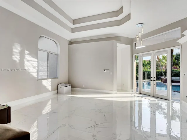 6516 NW 99th Ln, Parkland FL 33076