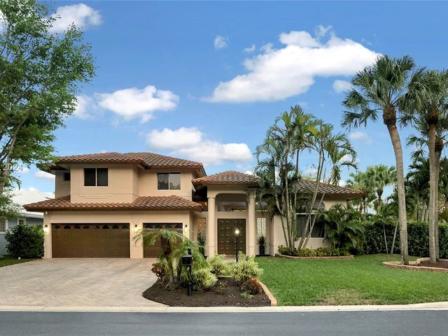 6516 NW 99th Ln, Parkland FL 33076