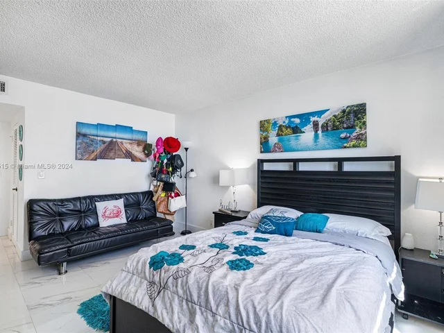 2501 S Ocean Dr # 1020, Hollywood FL 33019