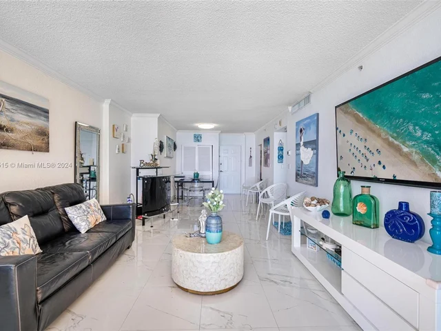 2501 S Ocean Dr # 1020, Hollywood FL 33019