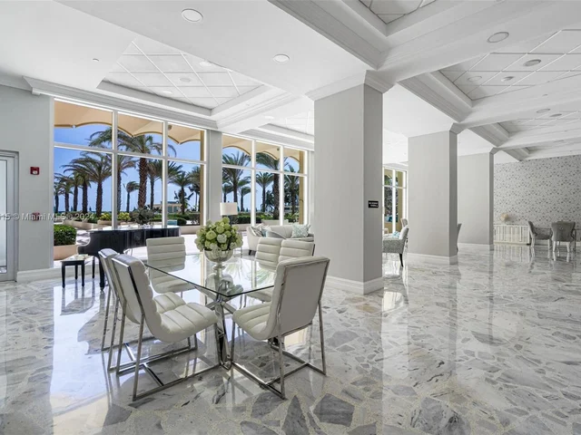 2501 S Ocean Dr # 1020, Hollywood FL 33019