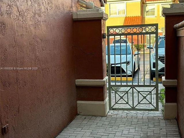 11479 NW 60th Ter # 373, Doral FL 33178