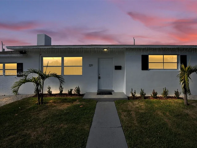 329 Laurie Rd, West Palm Beach FL 33405