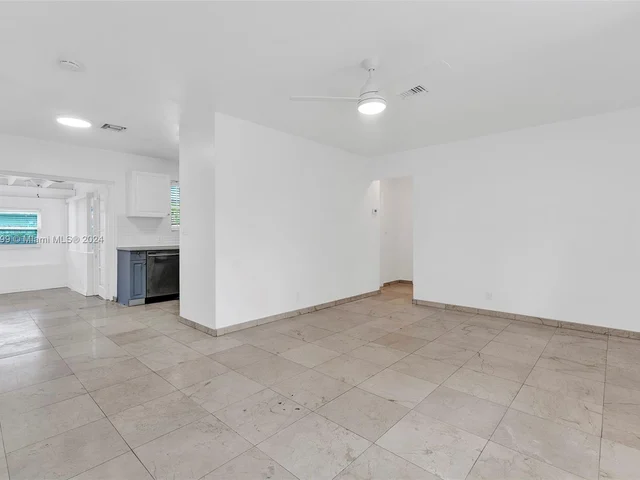 329 Laurie Rd, West Palm Beach FL 33405