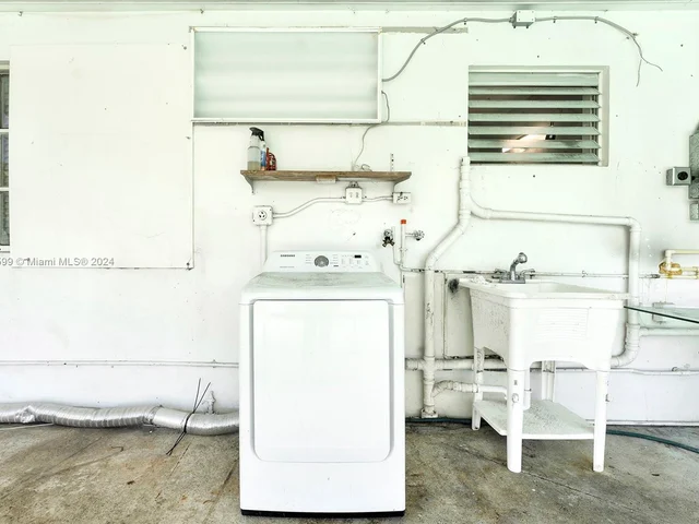 329 Laurie Rd, West Palm Beach FL 33405