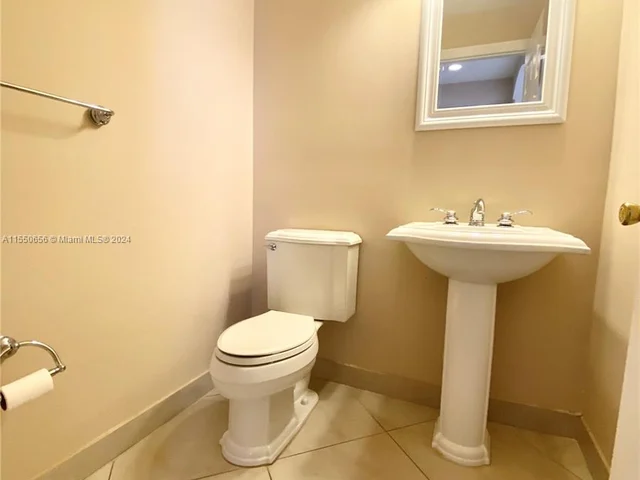 1145 SW 1st St # 1145, Fort Lauderdale FL 33312