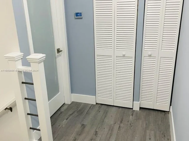 16225 SW 99th Ter, Miami FL 33196