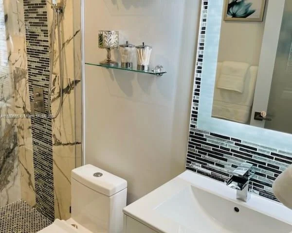 16225 SW 99th Ter, Miami FL 33196